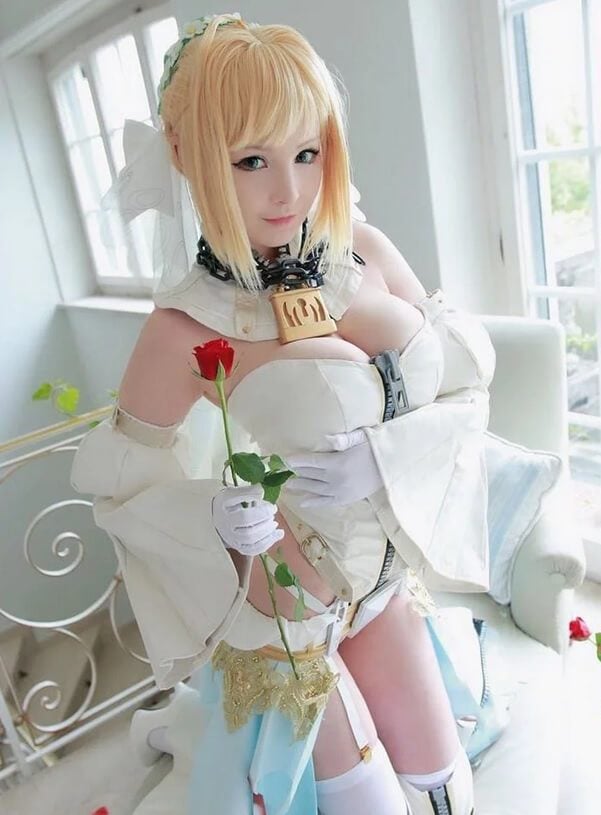 Incredibly hot cosplay pornstar Hidori Rose